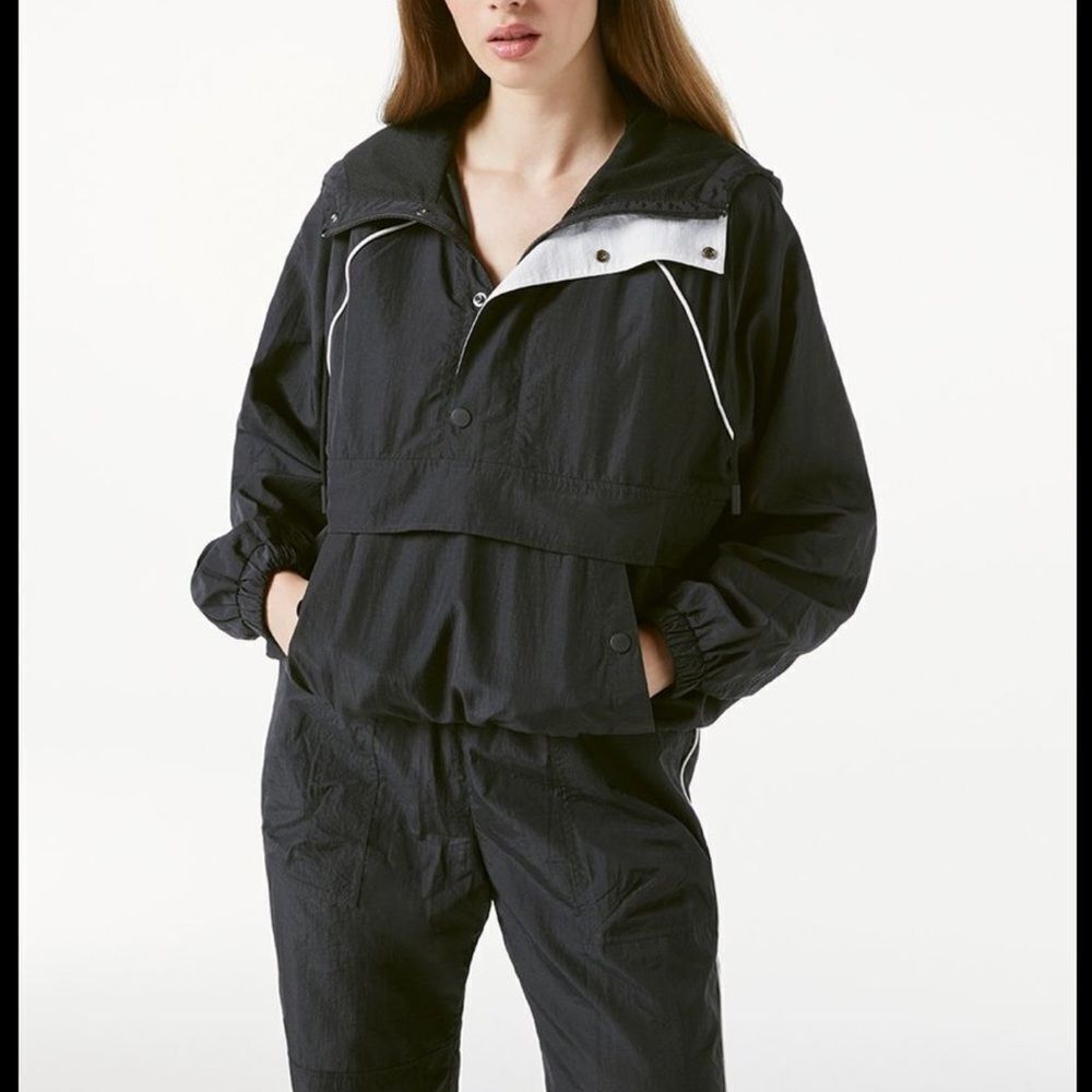 FRAME
Recycled Nylon Anorak Jacket Black windbreaker